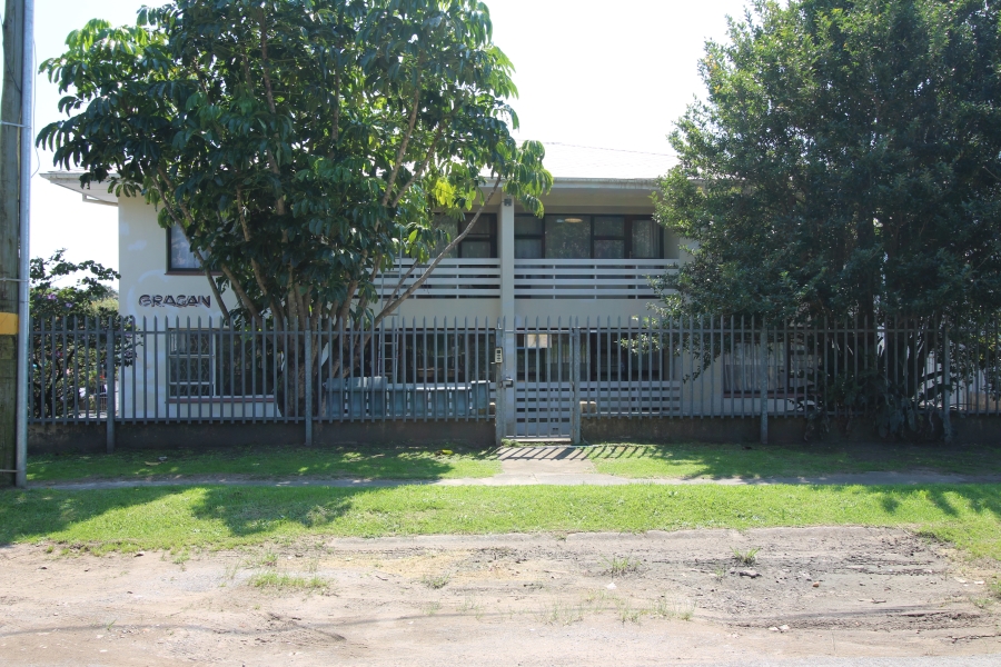 2 Bedroom Property for Sale in Cambridge Eastern Cape